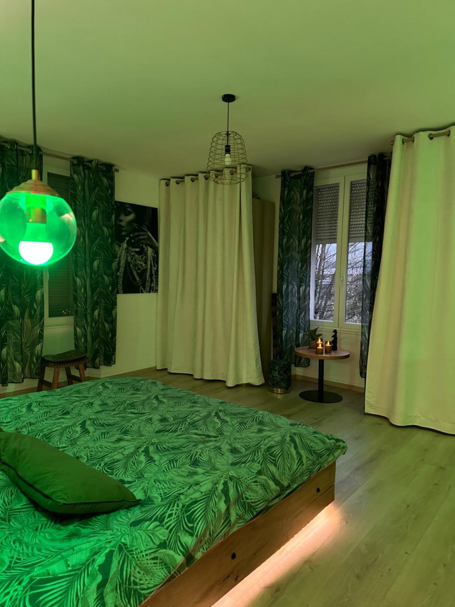 Loveroom En Bords De Meuse Floing エクステリア 写真
